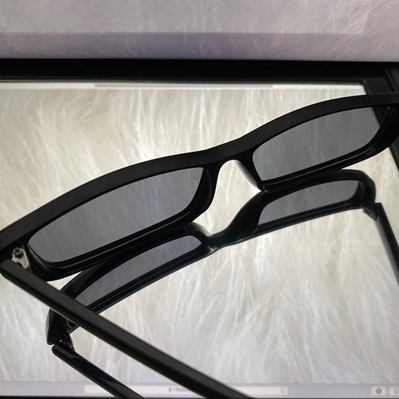 90s style matrix sunglasses
